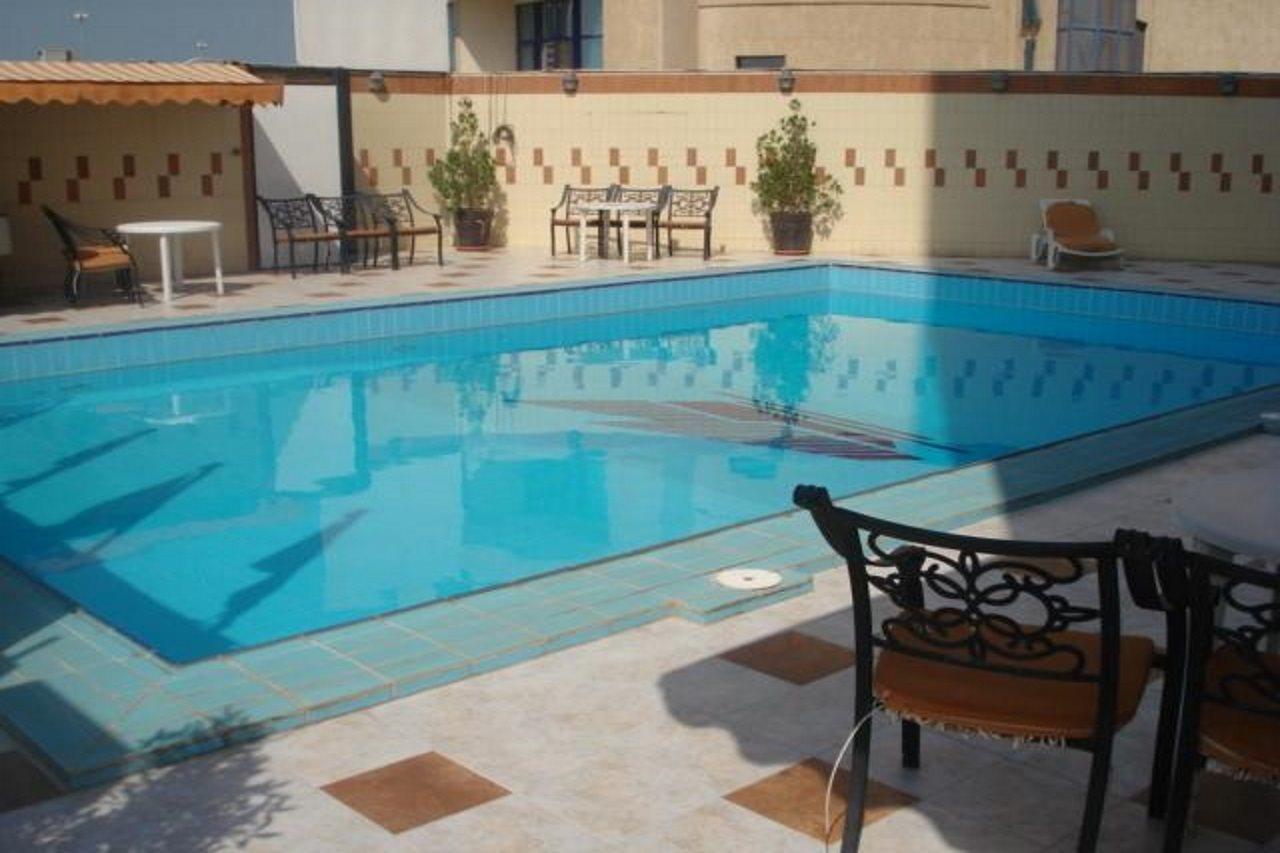 Kuwait Continental Hotel Kuwait City Екстер'єр фото